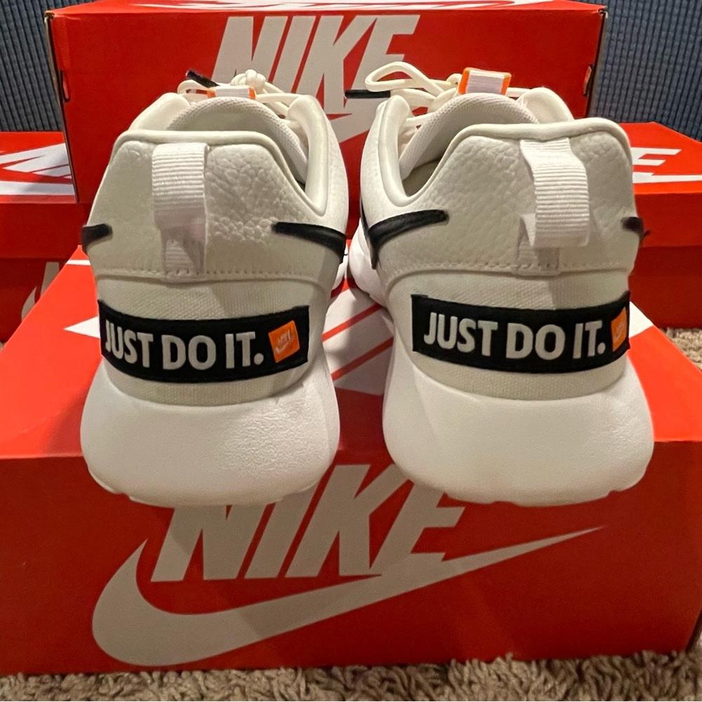 Nike Women’s Roshe One Premium Just Do It Pack White Athletic Running Shoes